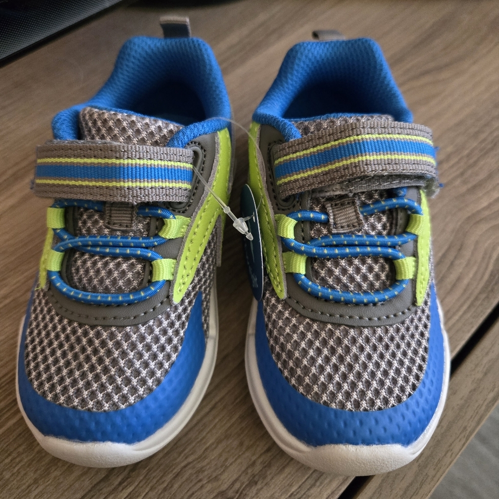 Stride Rrite Blue and Gray Sneakers